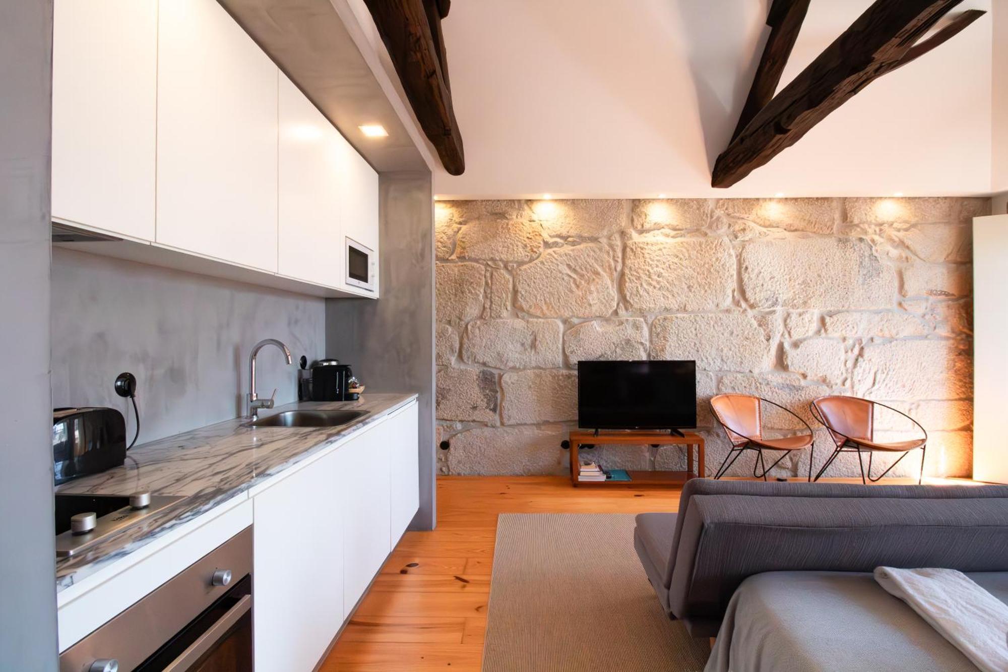 Lovelystay - Dirk Apartment - Almada 4º F OOporto Extérieur photo