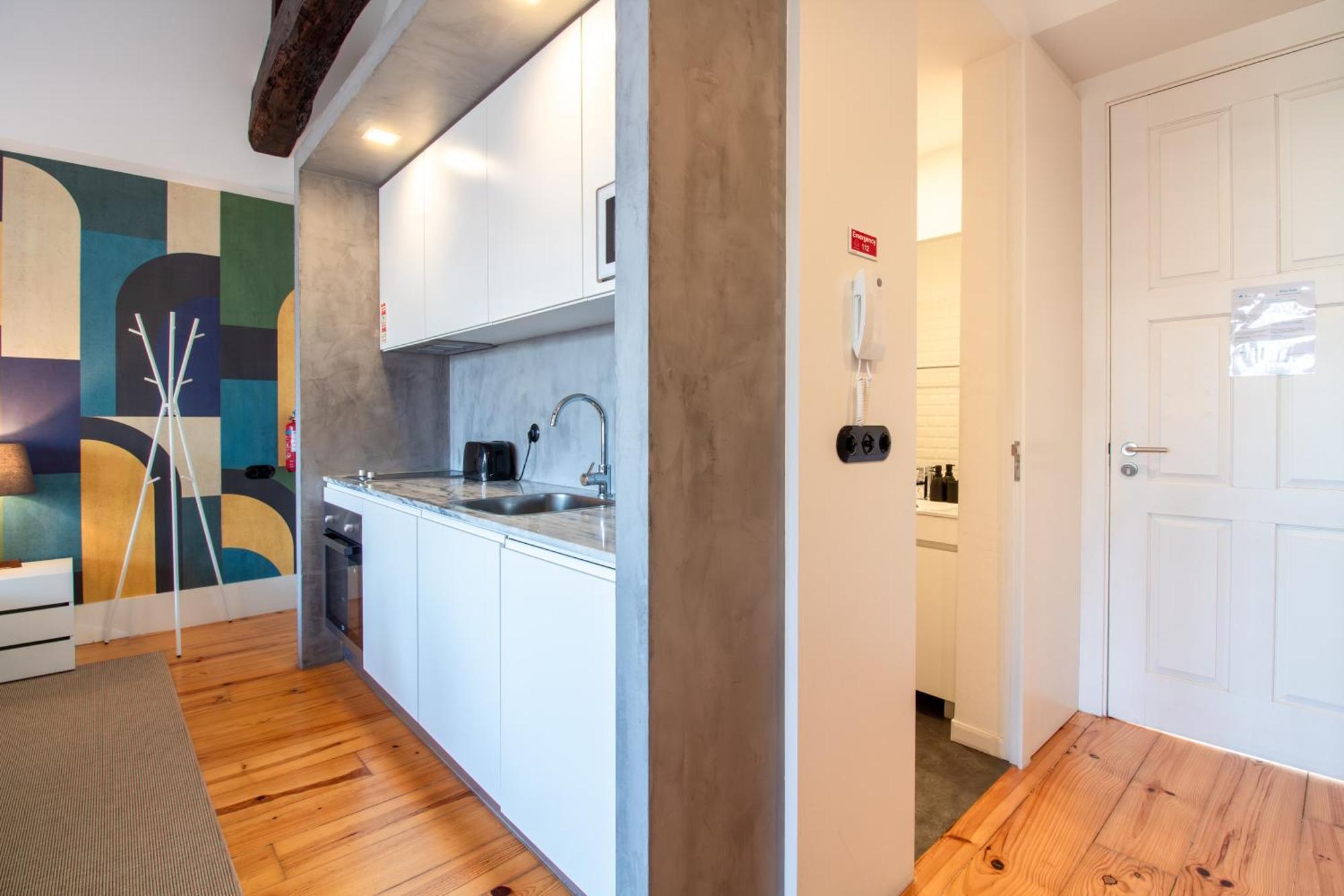 Lovelystay - Dirk Apartment - Almada 4º F OOporto Extérieur photo